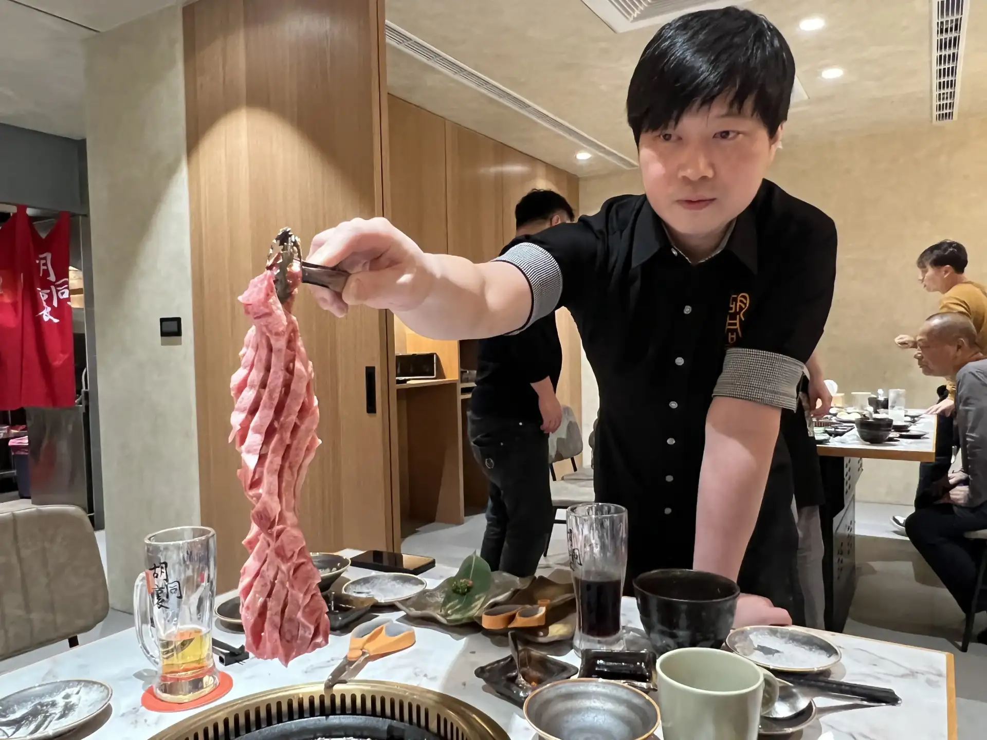 胡同裏燒肉