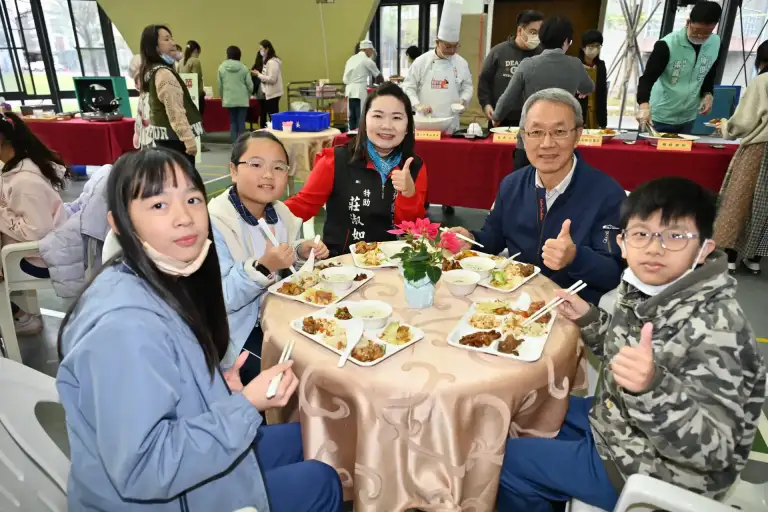 「廚藝精進2.0」美味營養午餐上桌