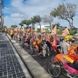關聖帝君巡境台灣抵蘭陽．赤兔鐵馬與踩街隊伍同行