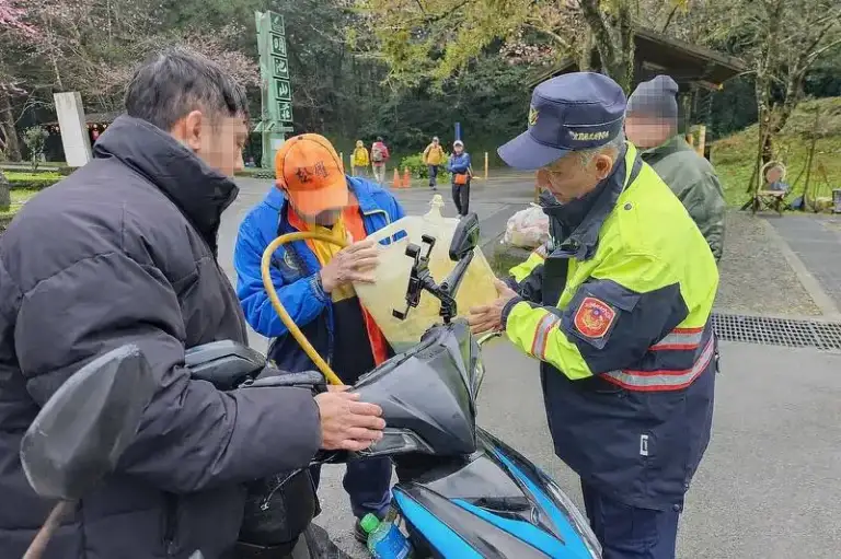 宜警春節連假～山區救援暖人心．緝盜疏運護平安