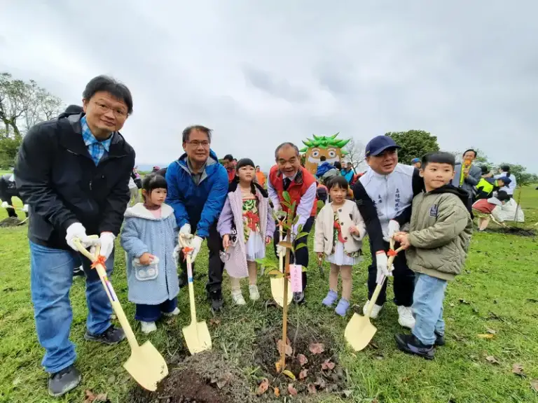 五結植護樹暨親子健行登場～全民綠化家園迎植樹節【影音新聞】