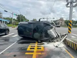 宜蘭市省道與環市東路口～小轎車與機車嚴重撞擊【影音新聞】