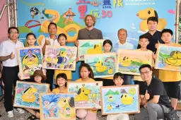 「史努比鴨」之父霍夫曼快閃訪台 首站現身童玩節